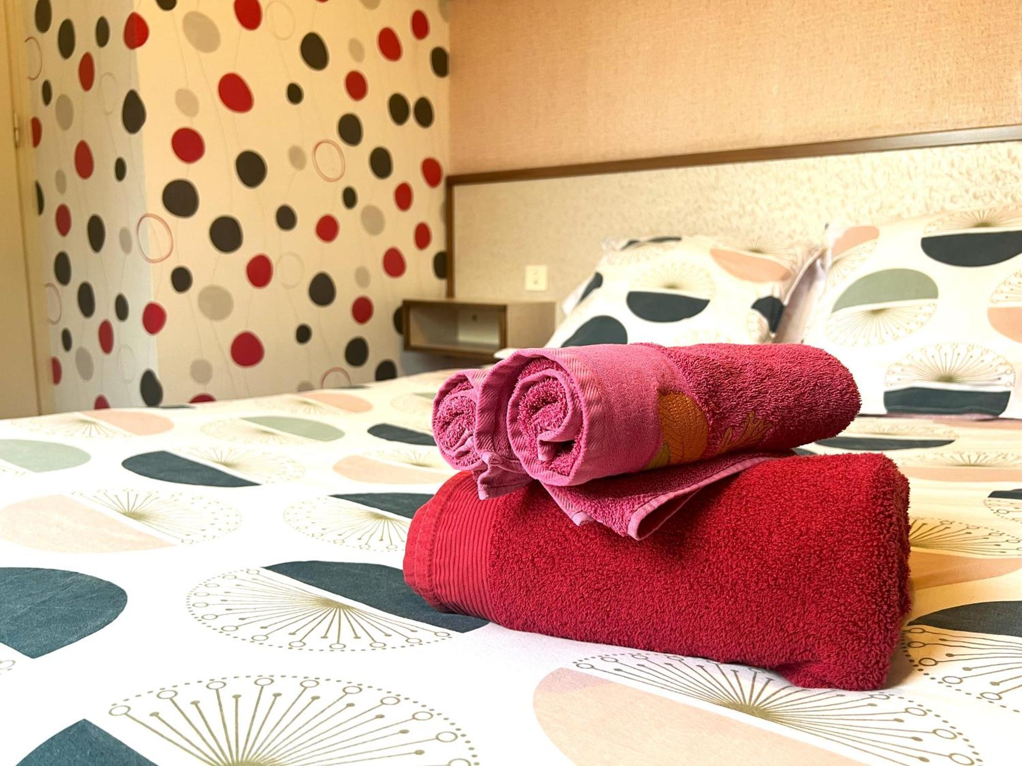 Bed and Breakfast Cap'Tain Cook Caurel  Esterno foto