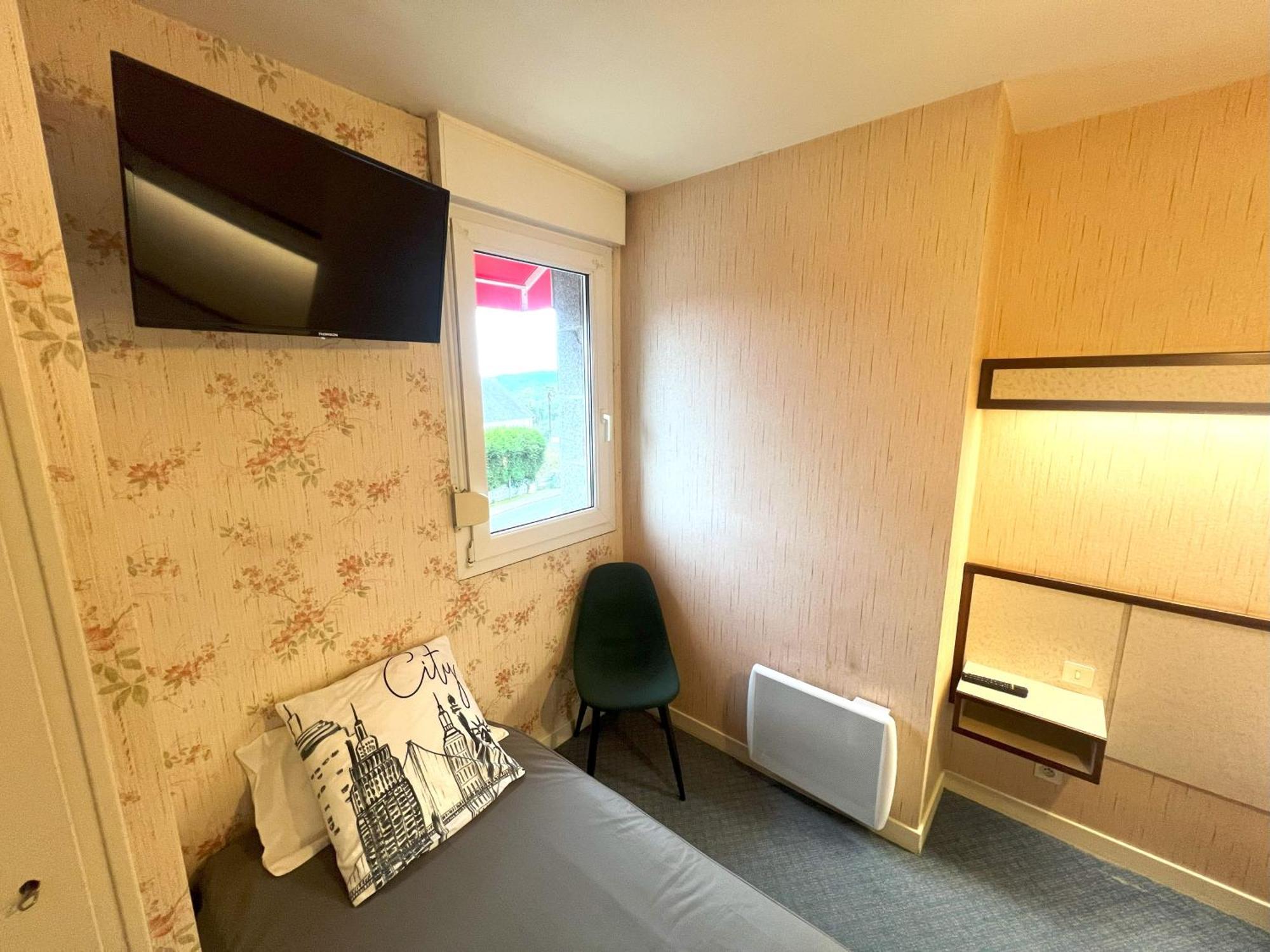 Bed and Breakfast Cap'Tain Cook Caurel  Esterno foto